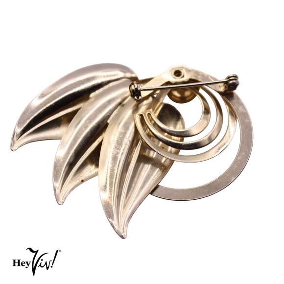 Vintage Coro Leaf Pin Classic Design Graceful Curves Gold Metal 2.5" - Hey Viv - Picture 2 of 4